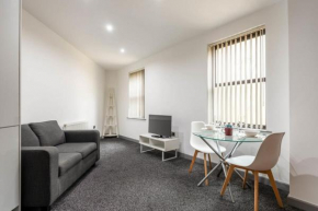Smart 1 Bed Budget Apartment in Central Halifax